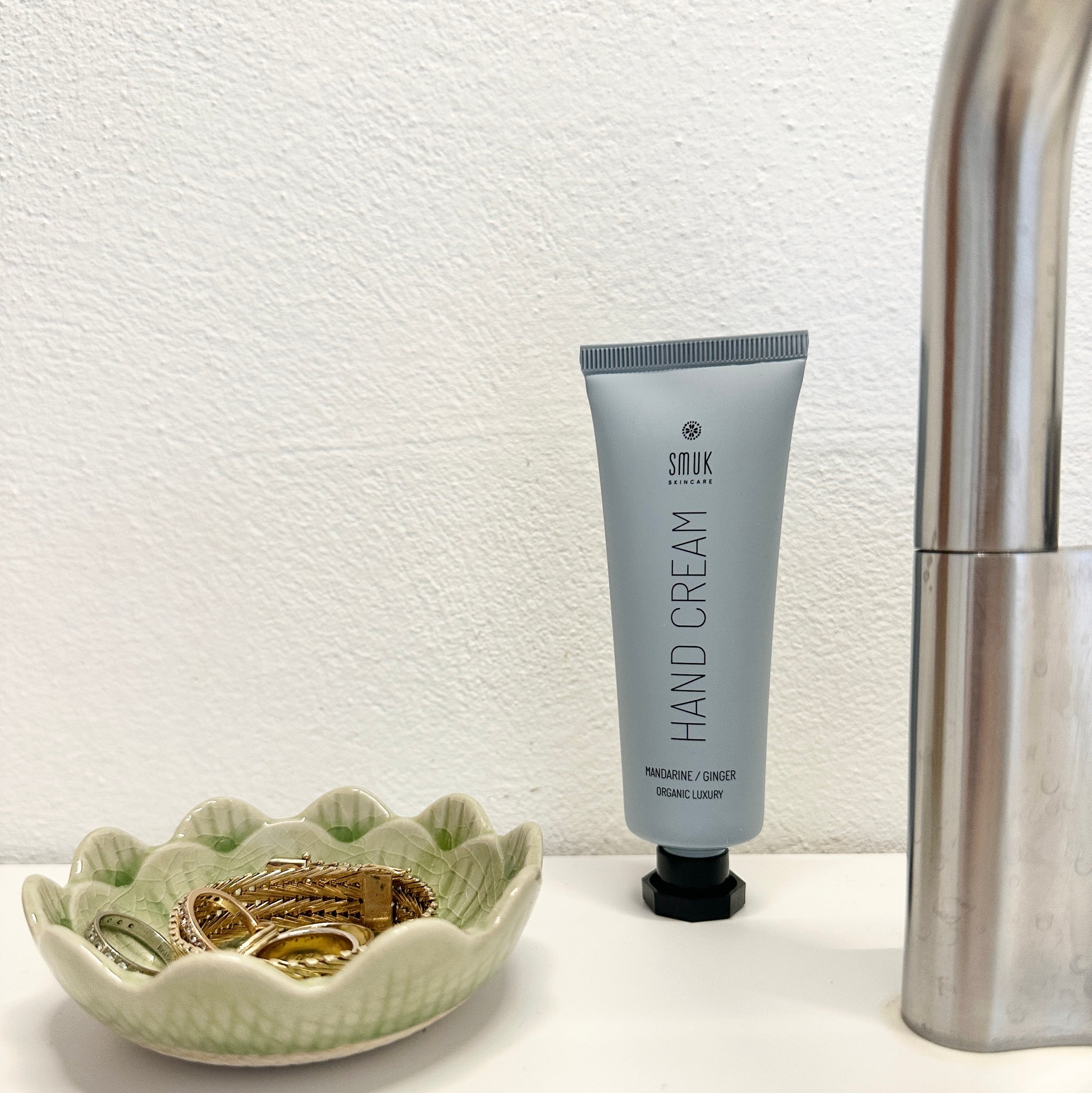 HAND CREAM - plejende og fugtgivende