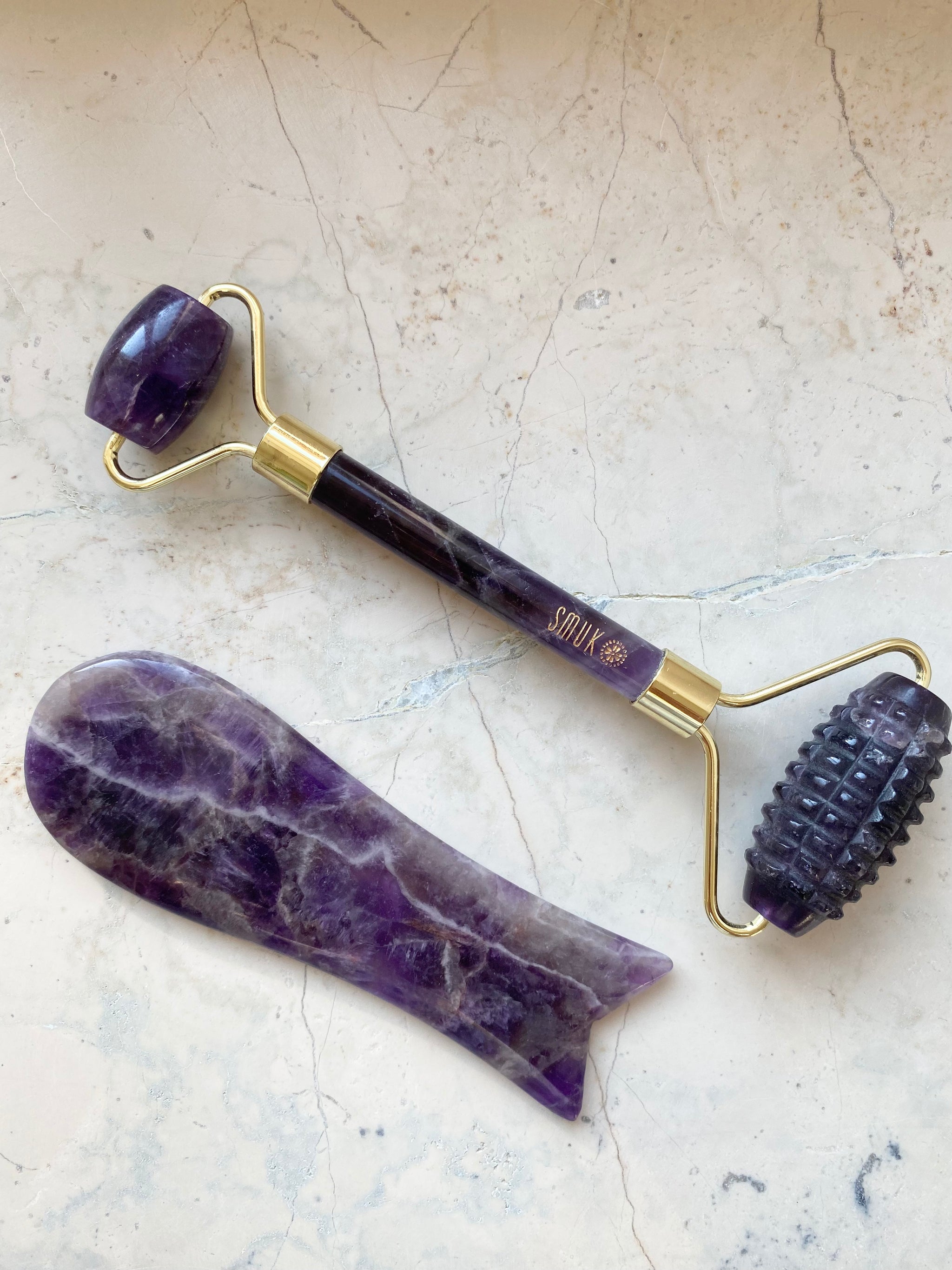 2 beauty tools gua sha og ansigtsrulle