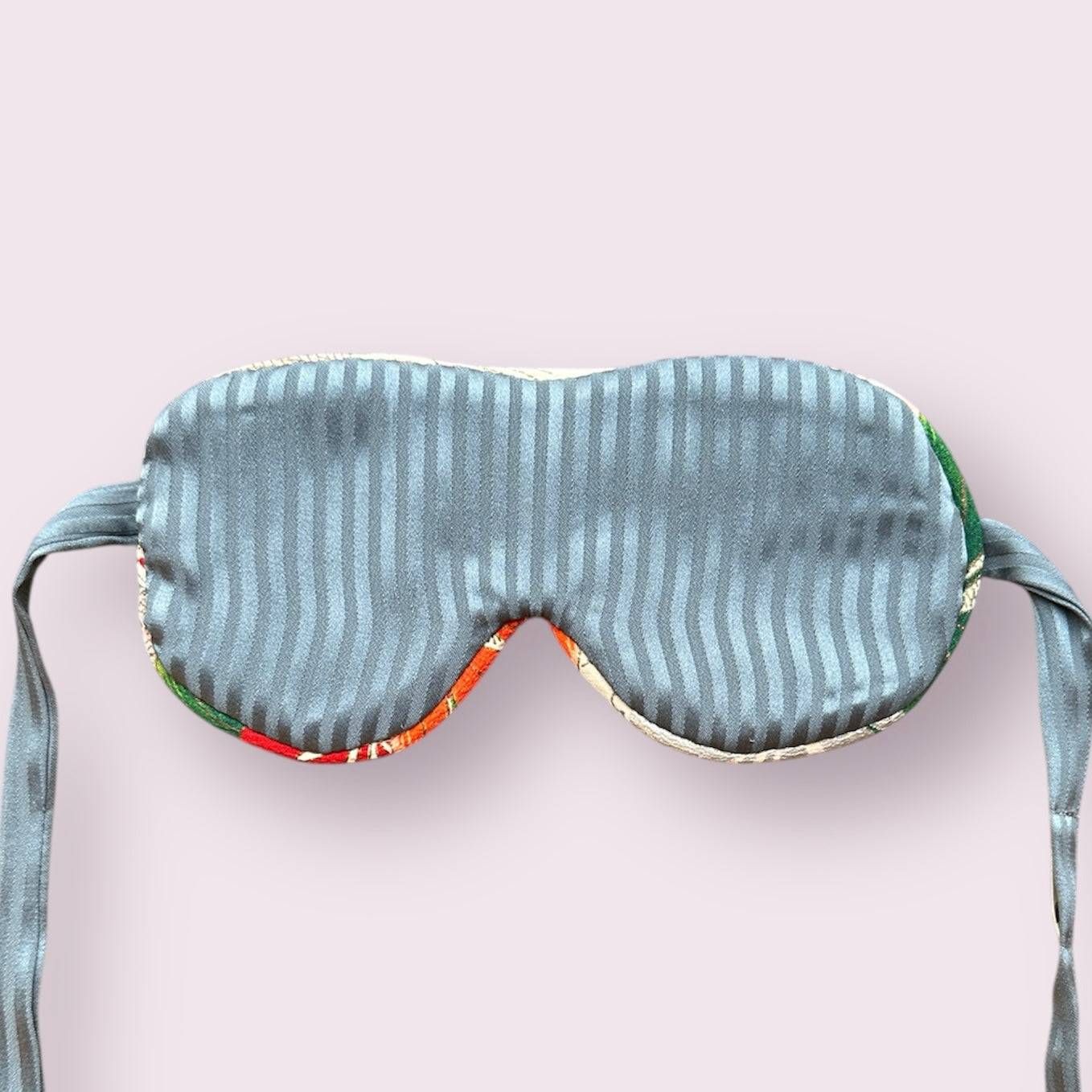 Silk mask Liva